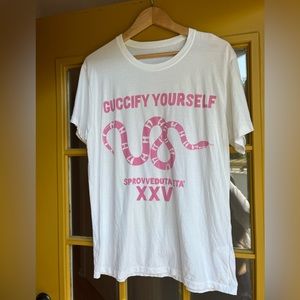 GUCCI oversized tshirt - women’s medium